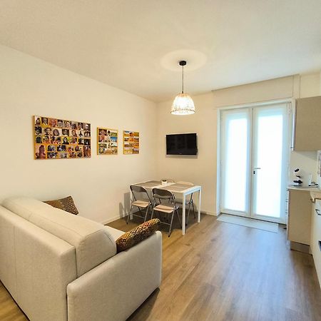 Casa Dina Apartment บาเวโน ภายนอก รูปภาพ