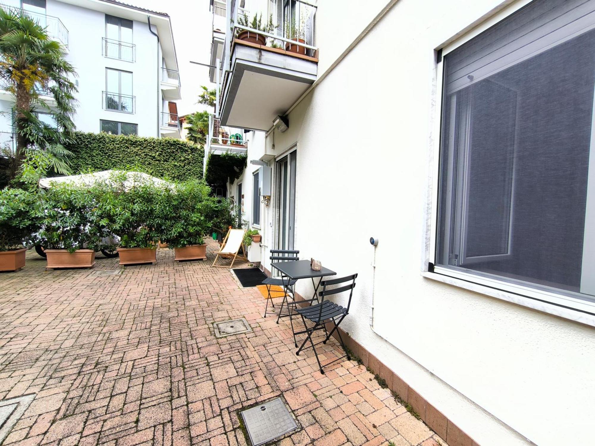 Casa Dina Apartment บาเวโน ภายนอก รูปภาพ